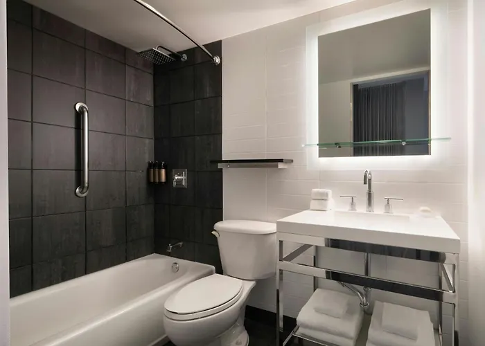 The Wade 4* Chicago